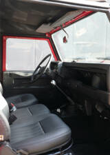 Image 30/38 of Land Rover 110 (1989)