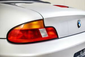 Bild 28/50 von BMW Z3 2.0 (2000)