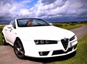 Image 4/13 de Alfa Romeo Spider 2.4 JTDM (2008)