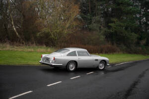 Image 4/28 de Aston Martin DB 5 (1964)