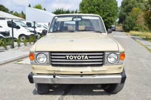 Image 20/24 of Toyota Land Cruiser FJ 60 (1984)