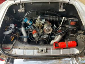 Image 12/21 of Volkswagen Karmann Ghia 1600 (1971)