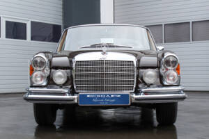Bild 29/35 von Mercedes-Benz 280 SE 3,5 (1970)