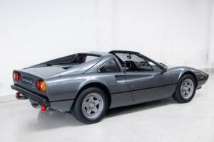 Bild 6/40 von Ferrari 308 GTS Quattrovalvole (1984)