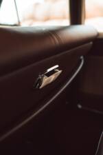 Image 25/28 of Chevrolet Deluxe Styleline (1952)