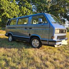 Bild 2/17 von Volkswagen T3 Multivan 1.6 TD Bluestar &quot;Hannover Edition&quot; (1989)