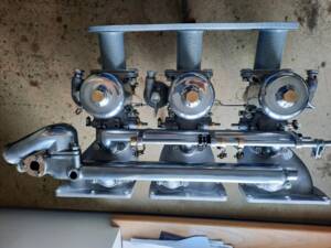 Image 31/74 of Jaguar E-Type 3.8 Flat Floor (1961)