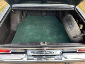 Bild 7/8 von Mercedes-Benz 300 SEL (1970)