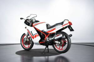 Image 8/50 of Yamaha RD 350 LC (1990)