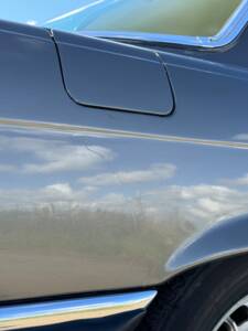 Bild 50/200 von Mercedes-Benz 380 SLC (1980)