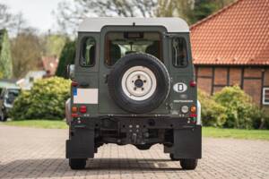 Image 17/42 of Land Rover Defender 90 (2015)