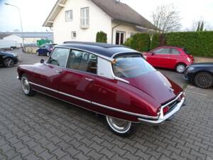 Bild 11/32 von Citroën DS 20 Pallas (1972)