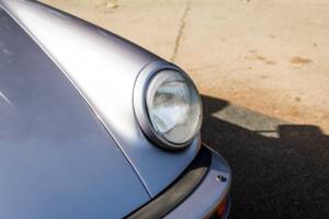 Bild 55/58 von Porsche 911 Carrera 3.2 (WTL) (1988)