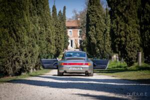 Immagine 54/73 di Porsche 911 Carrera (1995)