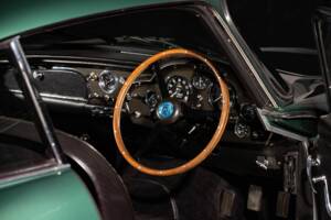 Afbeelding 12/55 van Aston Martin DB 4 Vantage (1962)