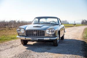 Immagine 18/44 di Lancia Flaminia GT 2.8 3C Touring (1964)