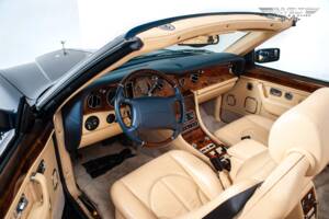 Image 16/19 de Rolls-Royce Corniche V (2000)