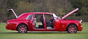 Image 22/50 of Rolls-Royce Phantom VII (2016)
