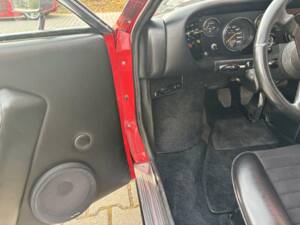 Bild 9/20 von Ferrari Dino 208 GT4 (1975)