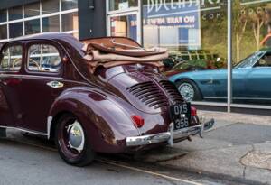 Immagine 18/33 di Renault 4 CV Décapotable (1951)