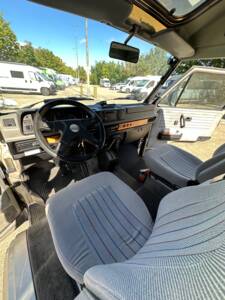 Afbeelding 13/14 van Volkswagen Caravelle GL 2.1 (1989)