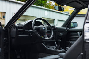 Image 50/57 of BMW M3 (1988)
