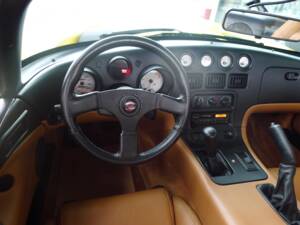 Afbeelding 7/15 van Dodge Viper RT/10 (1994)
