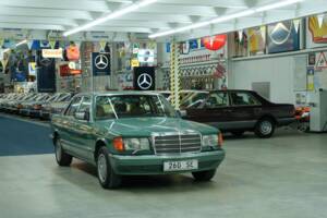 Bild 45/50 von Mercedes-Benz 260 SE (1990)