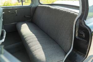 Image 34/50 of Dodge Coronet "Red Ram" (1953)