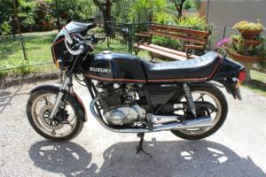 Image 2/14 of Suzuki DUMMY (1982)