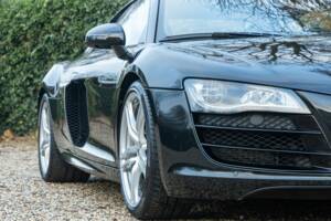 Image 33/50 de Audi R8 V10 (2011)