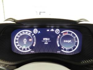 Image 7/15 of Aston Martin DBX707 (2022)