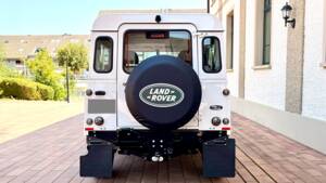 Bild 7/18 von Land Rover Defender 90 TD4 (2007)