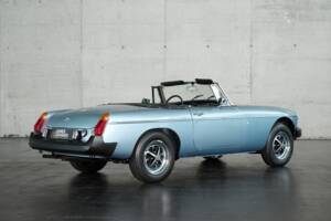 Image 24/50 of MG MGB (1976)