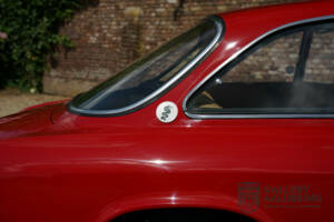 Imagen 49/50 de Alfa Romeo Giulia GT 1300 Junior (1975)