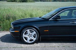Obraz 42/50 pojazdu Jaguar XJR Super V8 (2004)