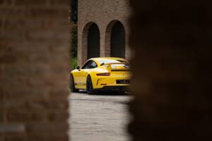 Bild 11/50 von Porsche 911 GT3 (2017)