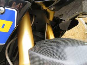 Image 30/41 of Aprilia DUMMY (2003)