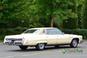Immagine 5/50 di Buick Electra 225 Hardtop (1976)