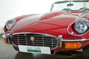 Image 7/19 de Jaguar Type E V12 (1974)