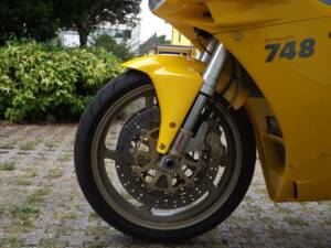 Image 47/50 of Ducati 748 Biposto (2000)