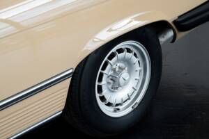 Bild 10/50 von Mercedes-Benz 450 SLC (1977)