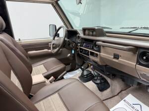 Immagine 5/24 di Toyota Land Cruiser LJ73 (1991)