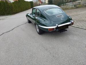 Afbeelding 6/8 van Jaguar E-Type V12 (2+2) (1972)