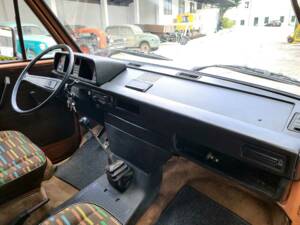 Image 20/46 of Volkswagen T3 Westfalia 1.6 (1981)