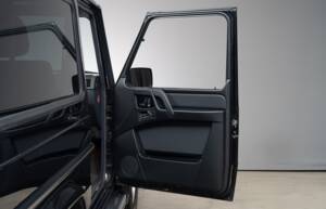 Immagine 19/36 di Mercedes-Benz G 500 (SWB) (2011)