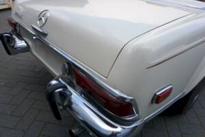 Immagine 15/36 di Mercedes-Benz 280 SL (1969)