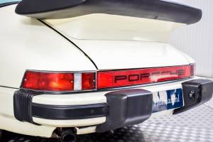 Image 32/50 of Porsche 911 SC 3.0 (1982)