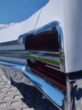 Image 12/23 of Buick Le Sabre Coupe (1966)