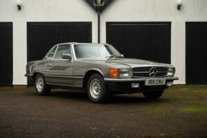 Image 1/50 de Mercedes-Benz 280 SL (1985)